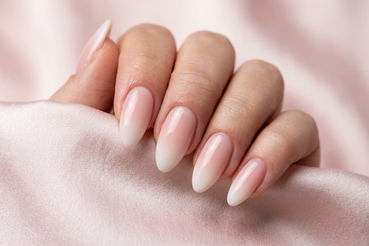 What acrylic nails actually are (and why women love them)