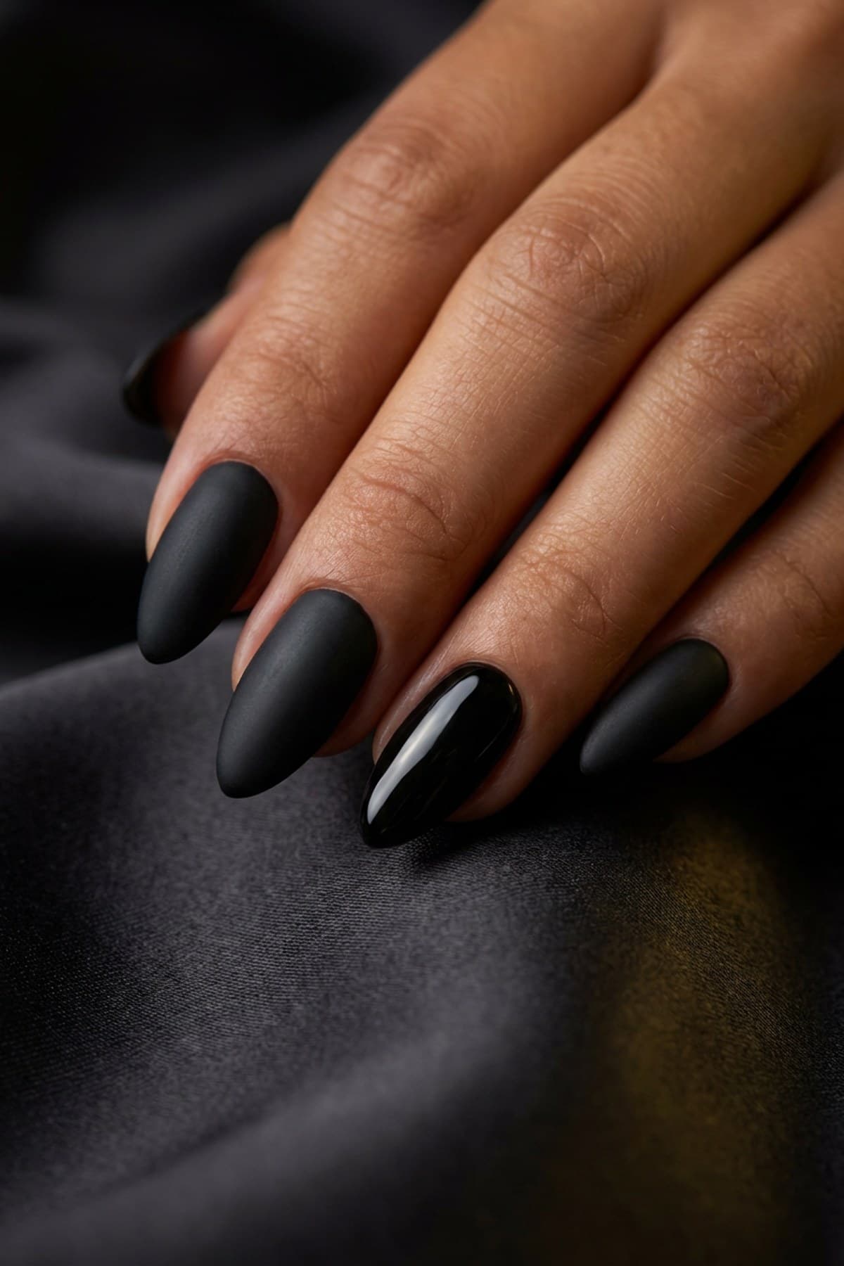 Black Nails: 30+ Chic Designs (Matte, Chrome, Art)