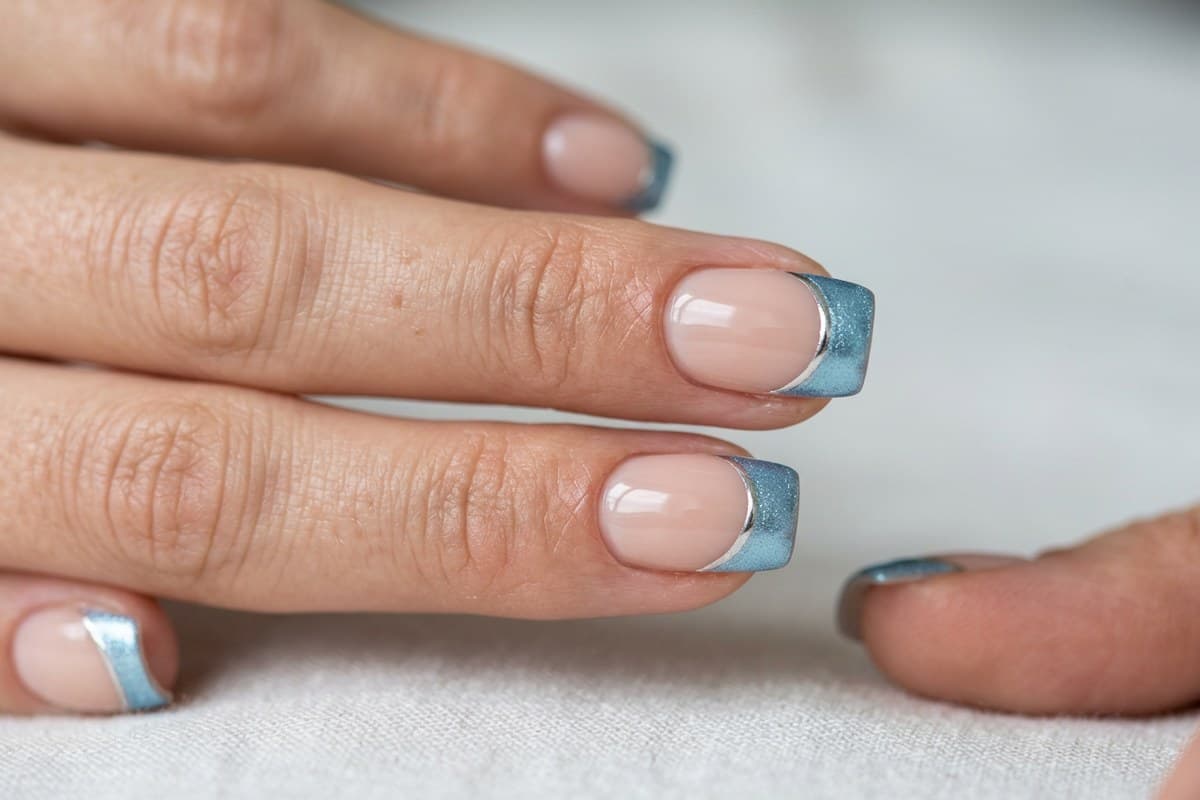 Blue Chrome & Cat-Eye (Metallic & Reflective)