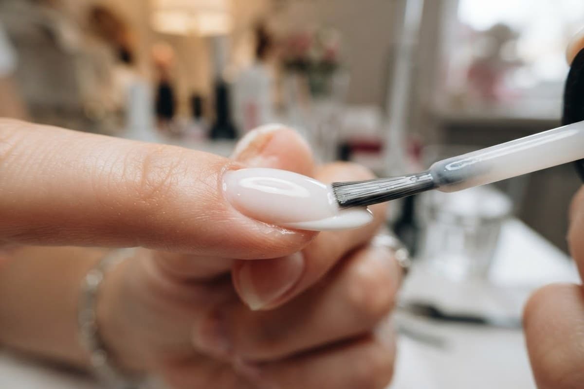 Grow-Out-Friendly Manicures
