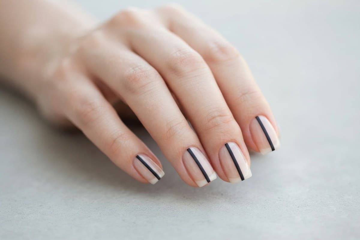 Why negative space nails are so easy to love
