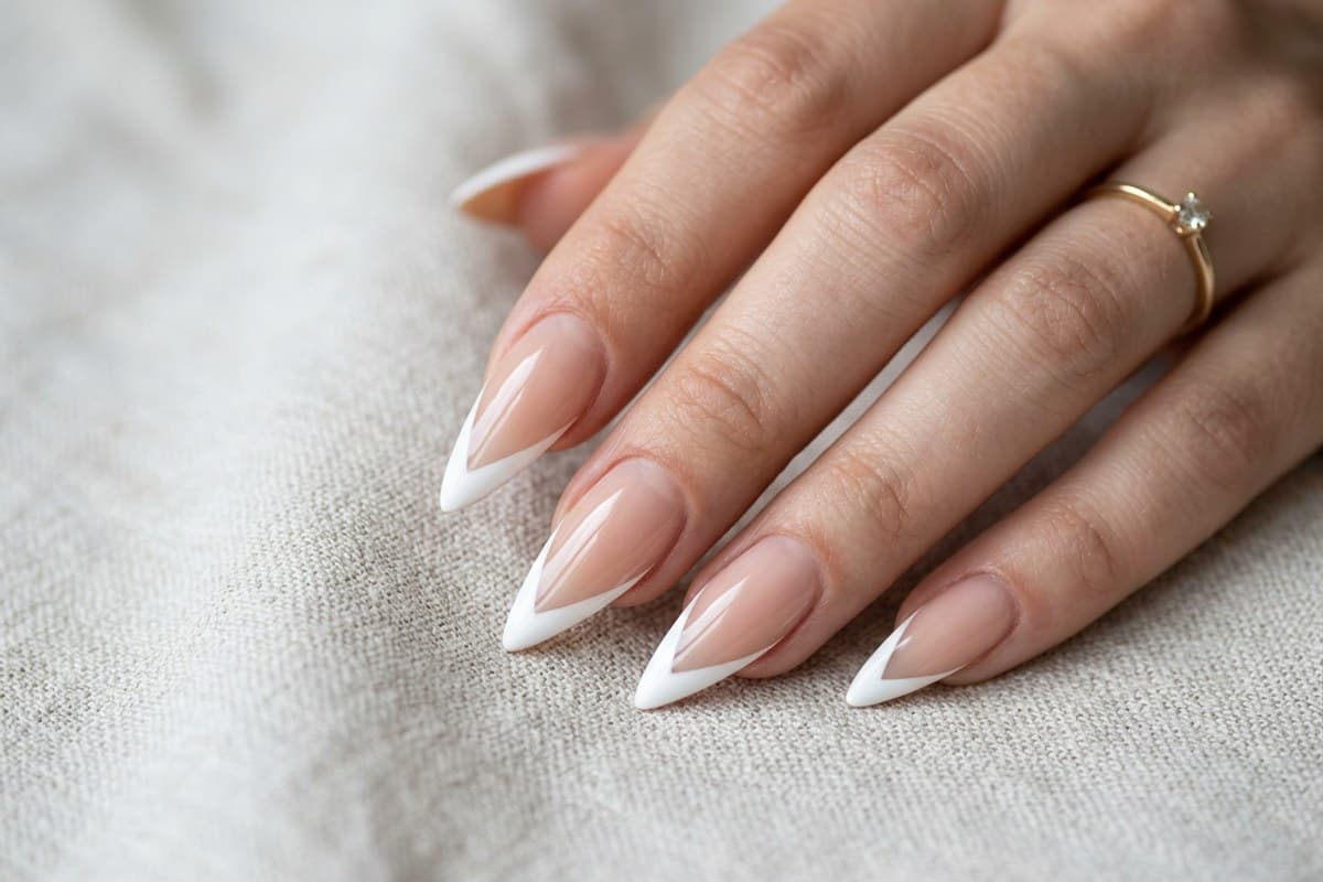Bold Glossy Statement