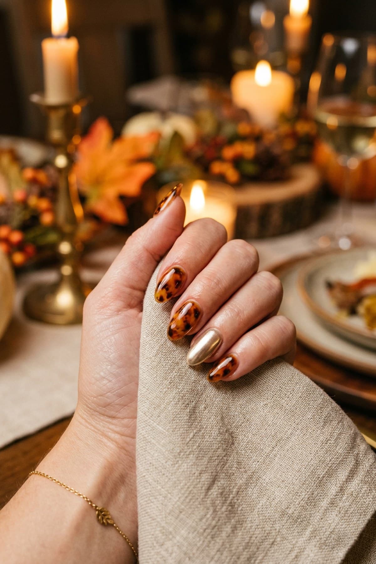 Thanksgiving Nail Ideas: Warm Neutrals, Tortoiseshell & Gold